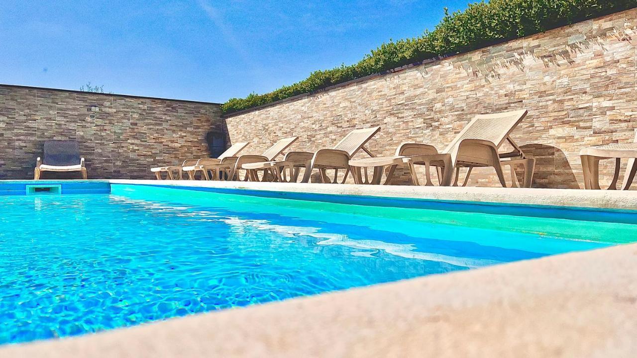 Apartments Vukancic Novigrad (Istria) Exterior foto